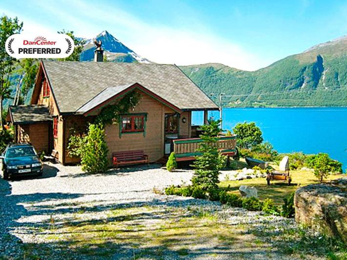 Ferienhaus für 9 Personen, mit Terrasse am Fjord (Norwegen)
