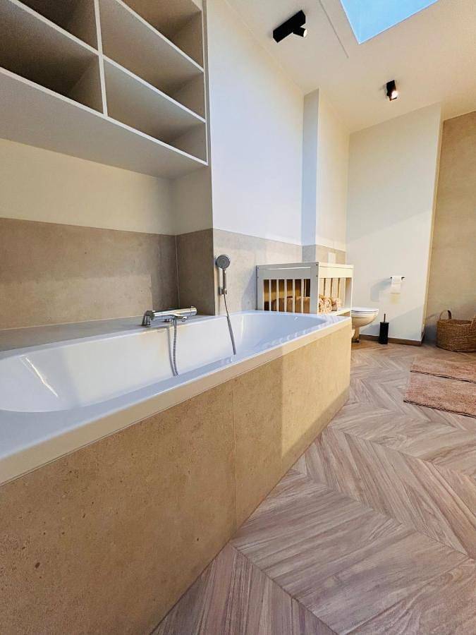 Gîte pour 5 personnes, avec terrasse à Roeselare - 4