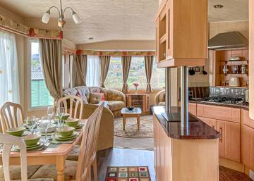 Glamping for 6 People in Dolgellau, Gwynedd, Photo 4