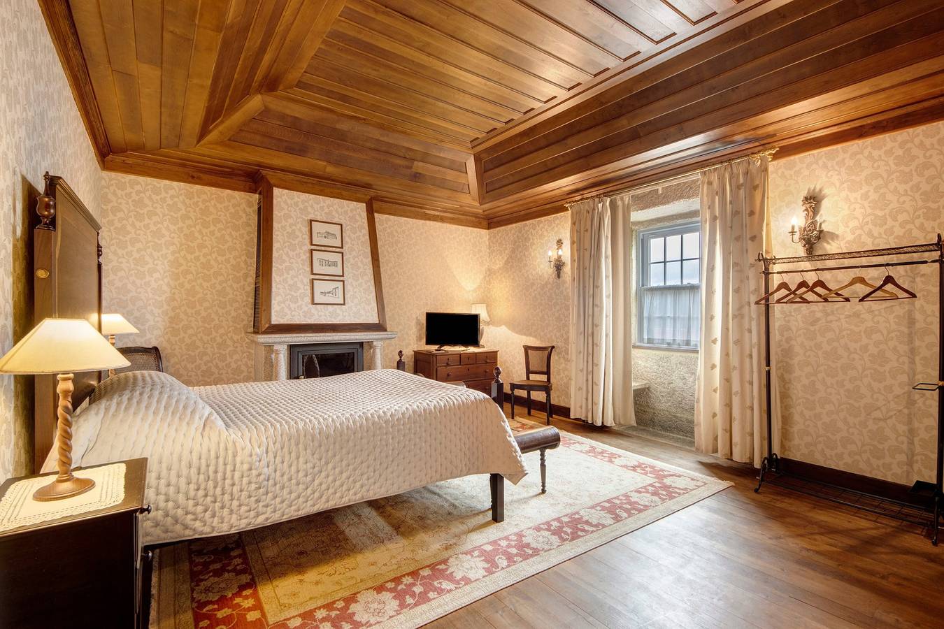 Quarto 'Superior Duplo ou Twin' com Jardim Partilhado e Wi-Fi in Moimenta da Beira, Vale do Douro