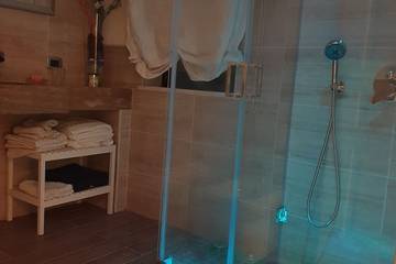 Villa for 7 Guests in Palermo, Palermo Province, Picture 4