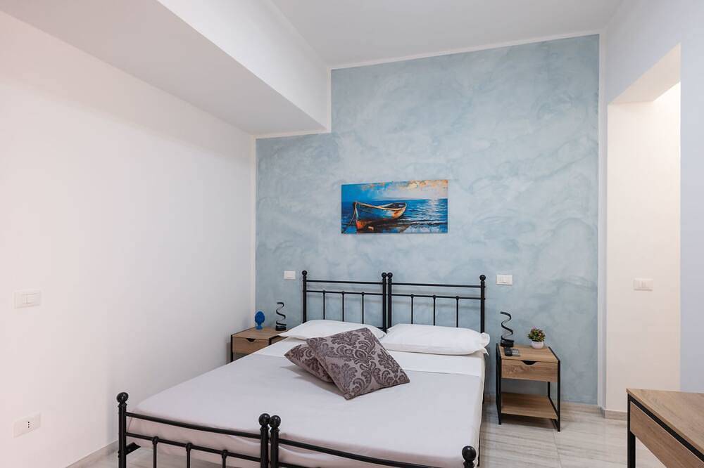 Ganze Wohnung, Formica Standard room with private entrance in Favignana Stadt, Favignana