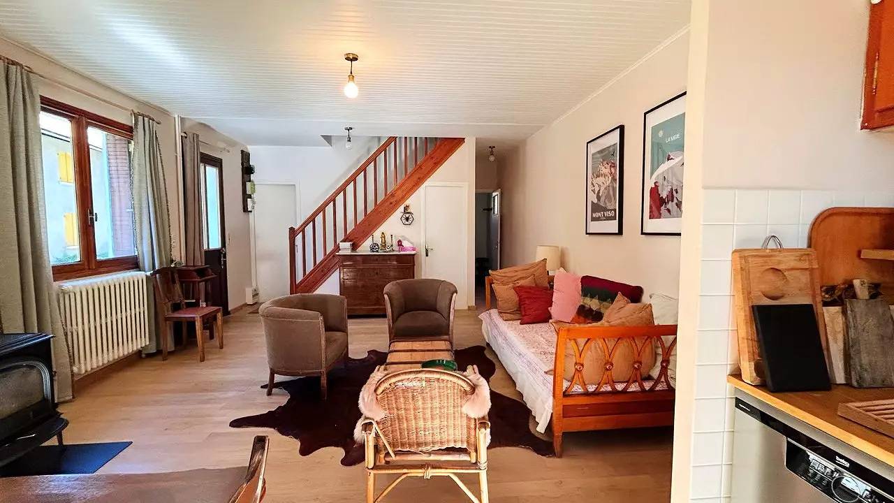 Charming Village House Triplex - 10 personas in Vallouise-Pelvoux, Parque Nacional de los Ecrins
