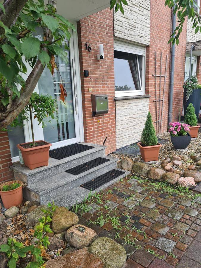 Ferienwohnung für 5 Personen, mit Balkon und Terrasse sowie Ausblick in Ennigerloh