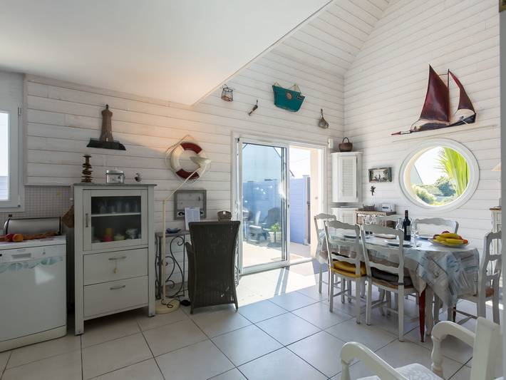Location de vacances pour 5 personnes, avec jardin et balcon à Kerlouan - 4