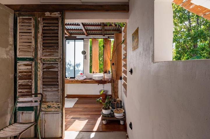Gîte pour 2 personnes, avec jardin et vue ainsi que balcon et piscine dans Saint-Louis (Marie-Galante) - 3