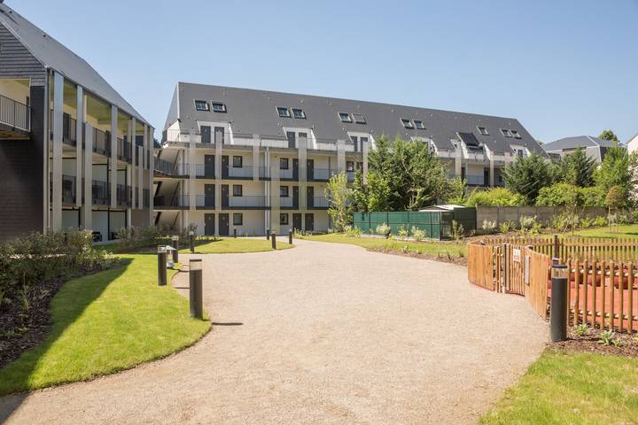 Gîte pour 4 personnes, avec piscine ainsi que jardin et bassin pour enfant, adapté aux familles à Colmar - 4