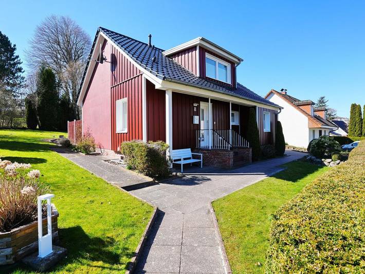 Ferienhaus für 9 Personen, mit Garten und Sauna sowie Terrasse, kinderfreundlich in Scharbeutz