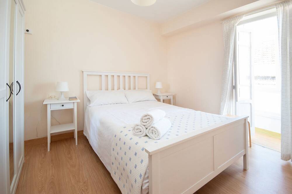 Entire apartment, Ag Flat Galeria de Laxe 150m from the beach in Laxe, Costa da Morte