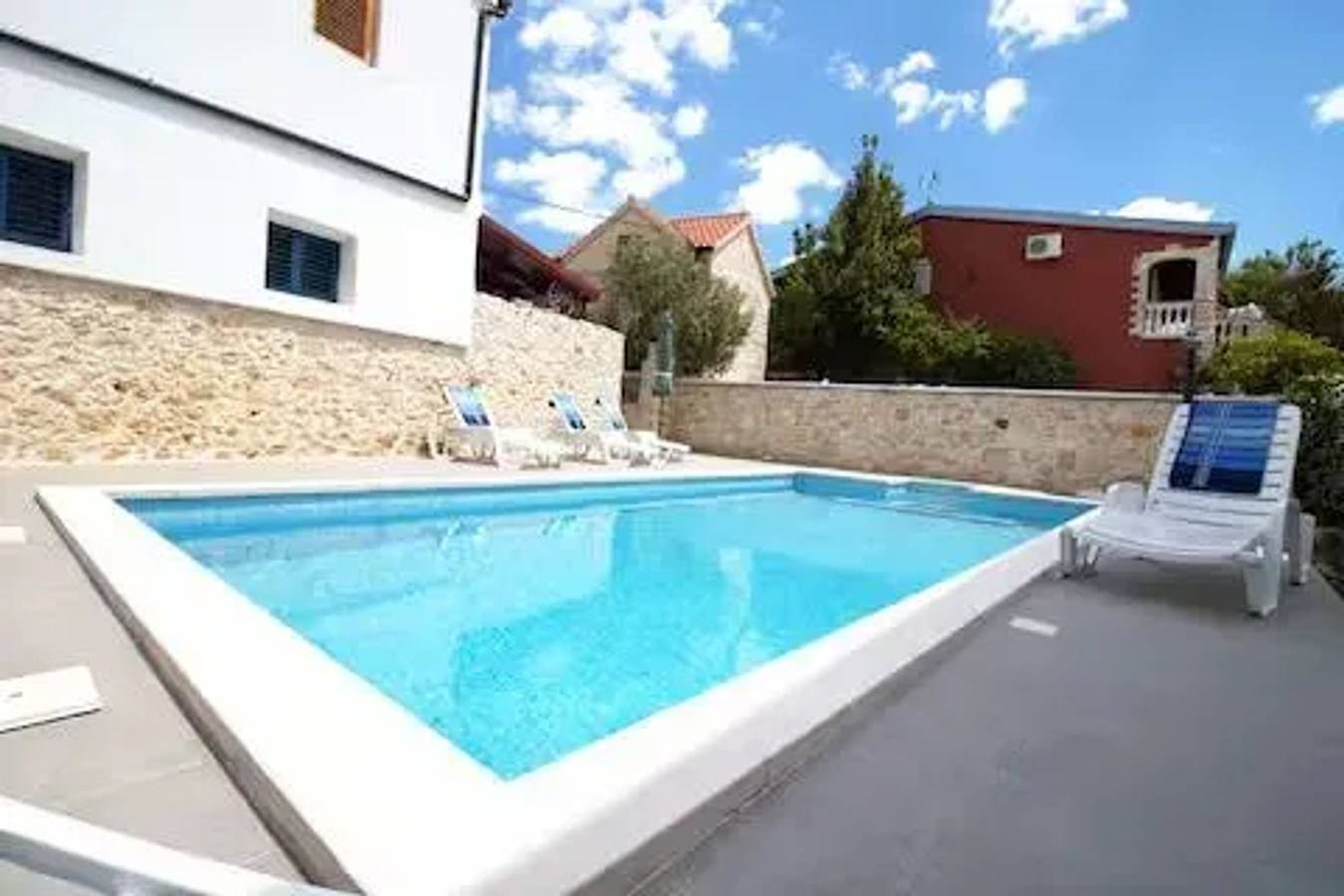 Villa de charme à Jezera avec piscine privée in Tisno, Murter