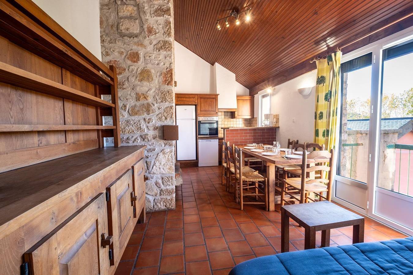 Gite 6/8 pers. - Village des Bruguières in La Canourgue, Région de Mende