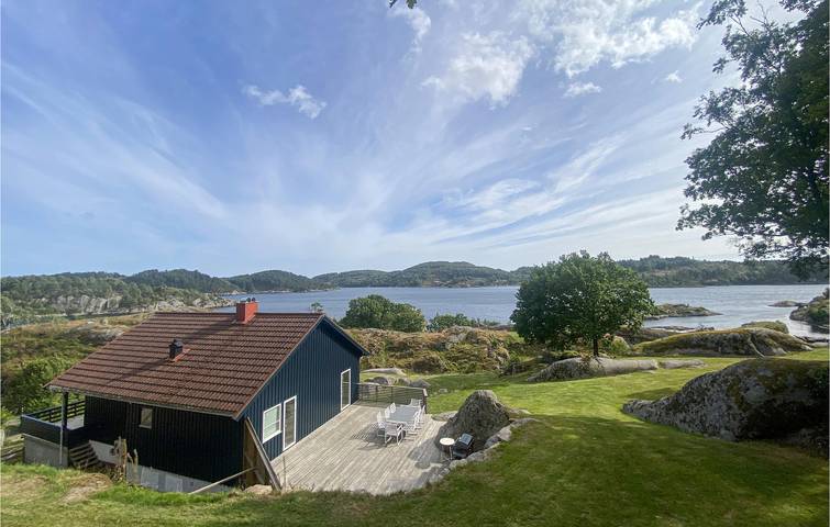 Ferienhaus für 11 Personen, mit Garten in Farsund
