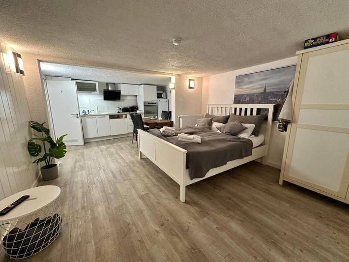 Ferienwohnung für 2 Personen, mit Balkon und Terrasse in Freinsheim
