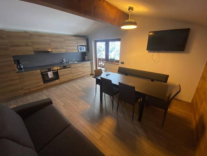 Maison d’hôte pour 8 personnes, avec jardin et vue à Hintertux - 4