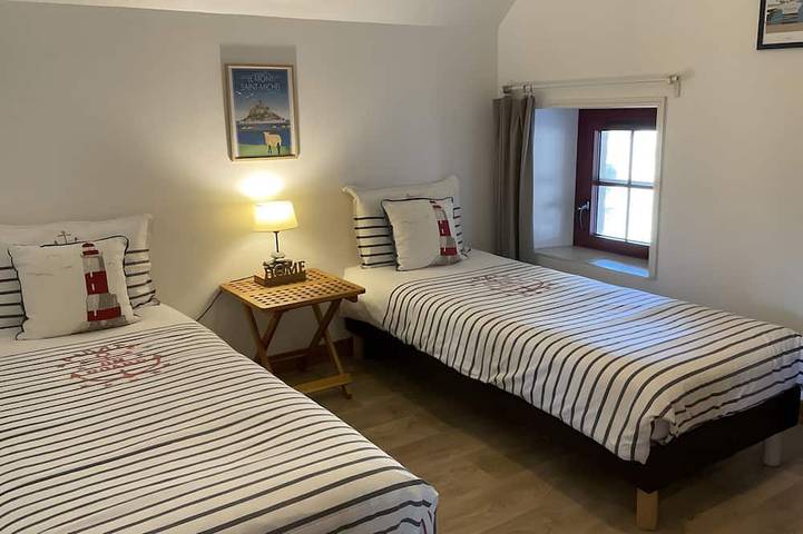 Location de vacances pour 6 personnes, avec jardin à Brucheville - 4