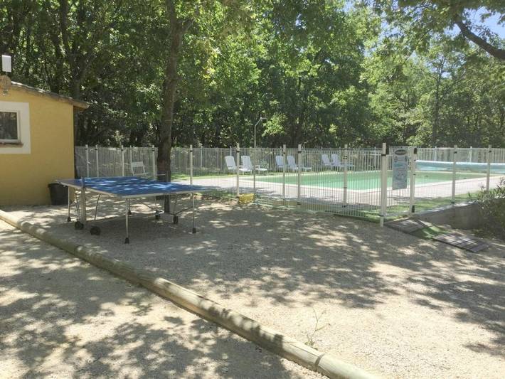 Location de vacances pour 6 personnes, avec piscine ainsi que jardin et vue, animaux acceptés à Valaurie - 4