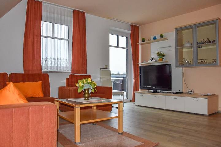 Ferienwohnung für 6 Personen, mit Garten - 1