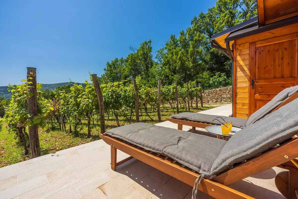 Ferienhaus mit Whirlpool und Sonnenterrasse in Grizane, Primorje-Gorski Kotar