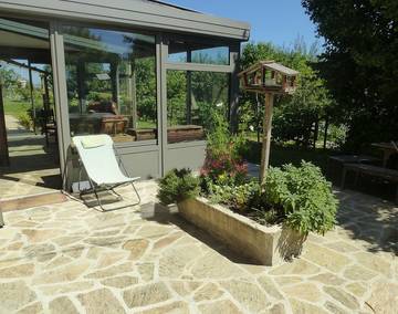 Cottage pour 2 personnes, avec jardin, animaux acceptés à Biol