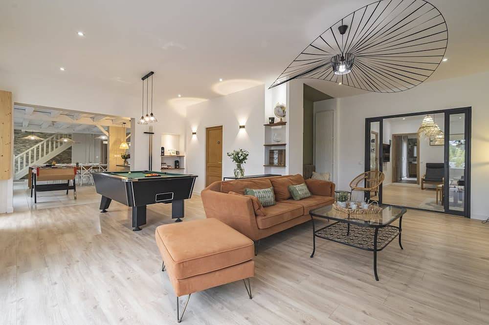 Property with indoor pool 15min Disneyland in Crécy-la-Chapelle, Sena y Marne