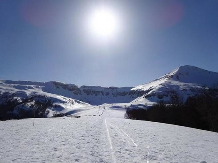 Gîte pour 4 personnes, avec balcon et vue à Laveissière - 4