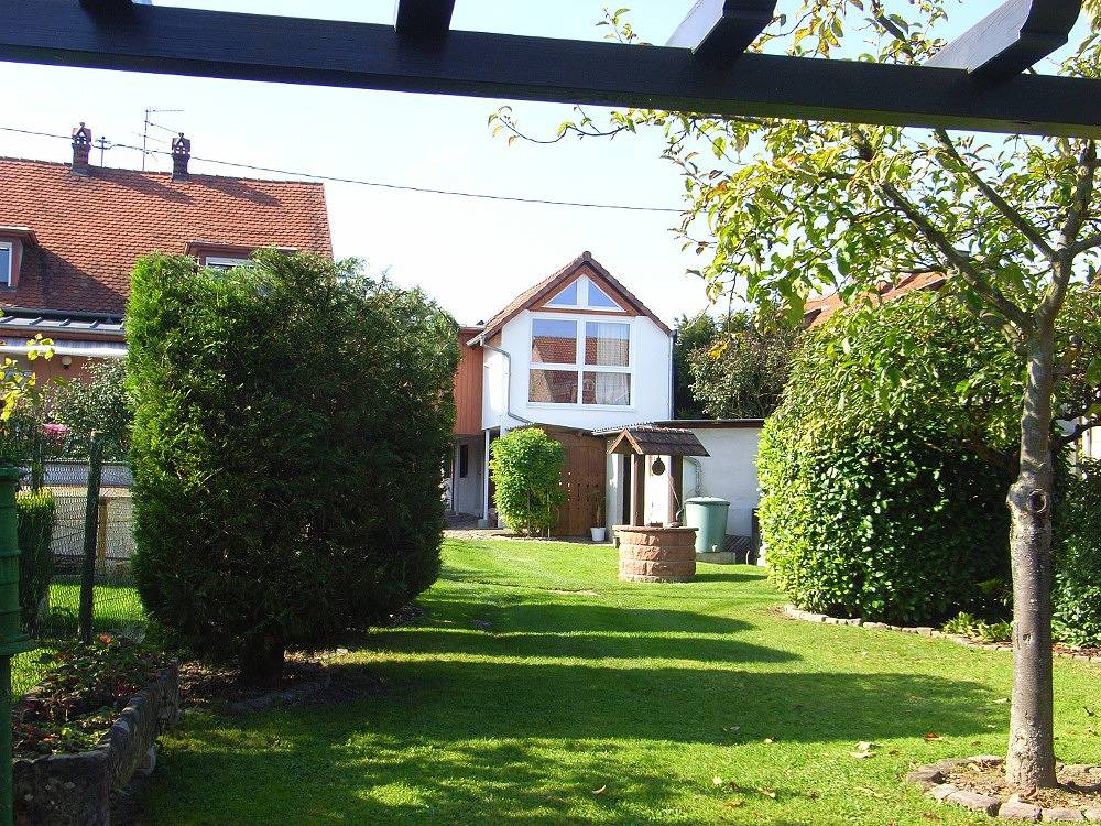 B&B Au Petit Ruisseau - Chambre Auguste in Plobsheim, Région de Strasbourg