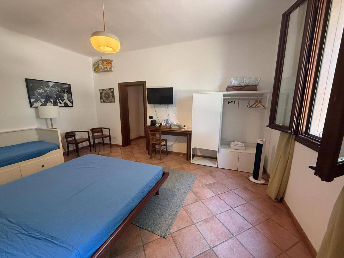 Teseo in San Maurizio, Reggio d'Émilie