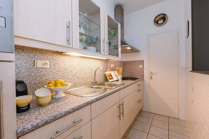 Apartamento vacacional entero, Coastal studio w/ sea views near Lippenslaan in Knokke, Knokke-Heist