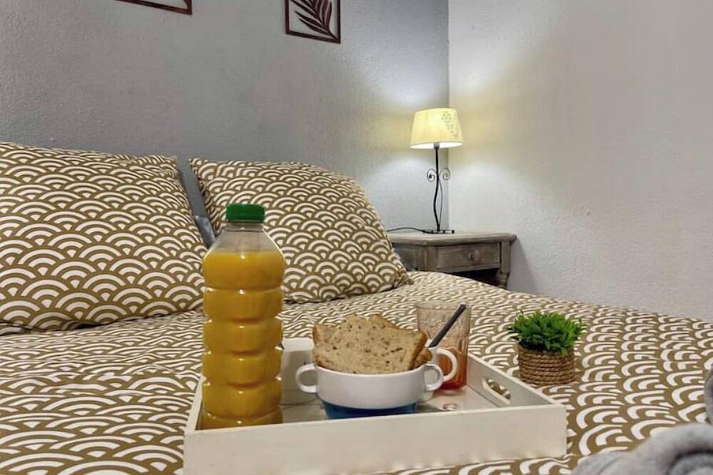 Appartement entier, Authentique Studio de charme in Breil-sur-Roya, Côte méditerranéenne (France)