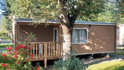 Bungalow für 6 Personen, mit Pool und Terrasse, mit Haustier in Ligurien