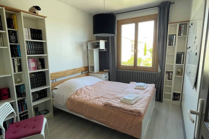Location de vacances pour 9 personnes, avec jardin à L'Houmeau - 4