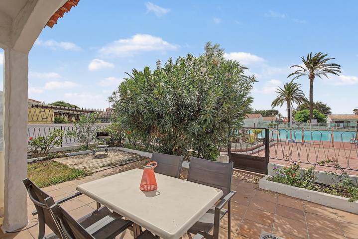 Appartamento intero, Appartamento Vacanze 'Los Porches K28' con Piscina Condominiale, Terrazza Privata e Wi-Fi in Maspalomas, San Bartolomé de Tirajana