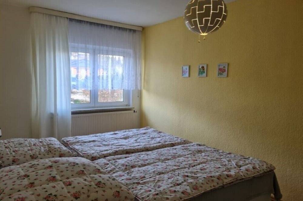 Ganze Wohnung, Ferienwohnung 'Erzgebirgsblick' in Bernsbach, Lauter-Bernsbach