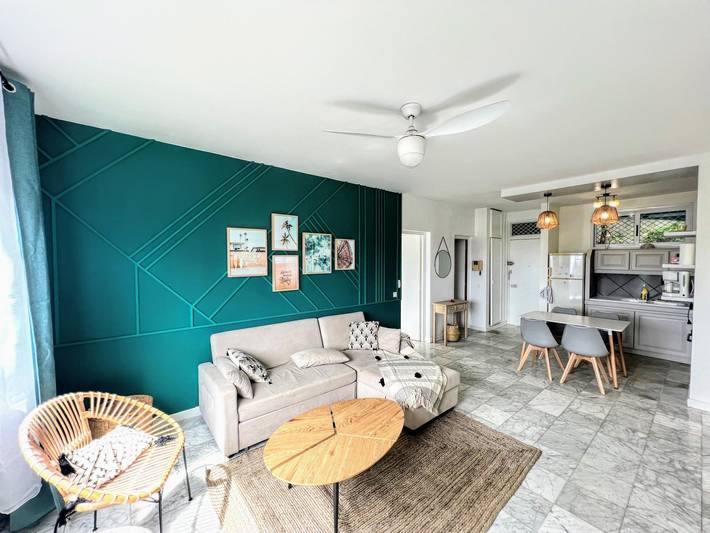 Vacation rental for 6 people, with pool in Tahiti