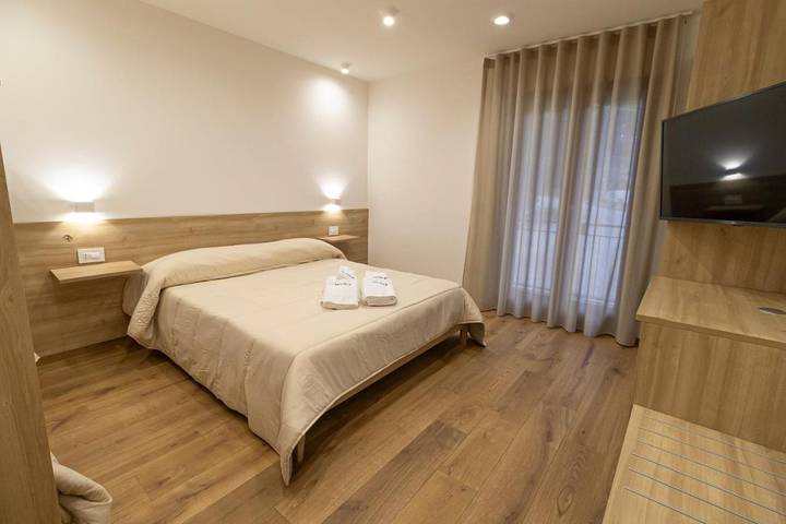 Casa vacanza per 2 persone, con balcone e panorama in Parco Nazionale della Sila