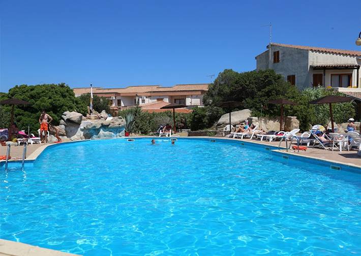 Apartment for 4 people, with pool and garden, with pets in Palau (Sardinia)