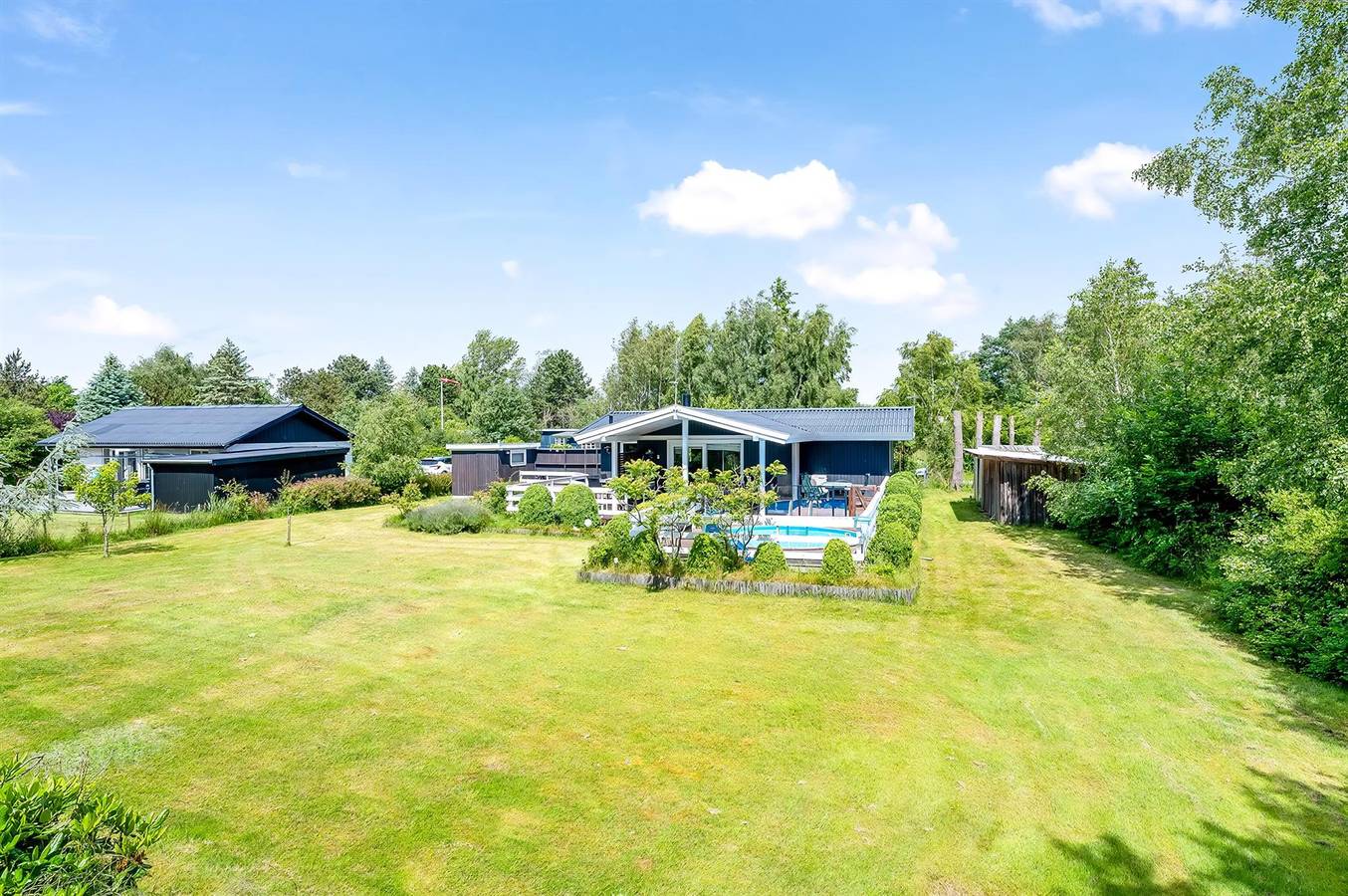 Awesome home in Dannemare w/ Wifi, 3 Bedrooms and Outdoor swimming pool in Hummingen, Dannemare