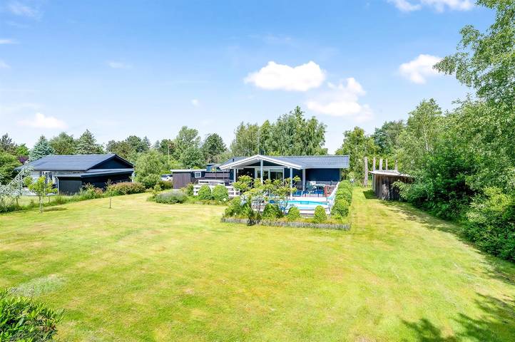 Ferienhaus für 6 Personen, mit Terrasse und Garten - 1