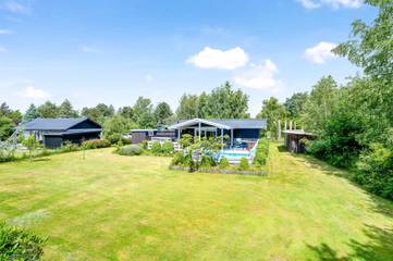 Ferienhaus für 6 Personen, mit Garten und Terrasse in Dannemare