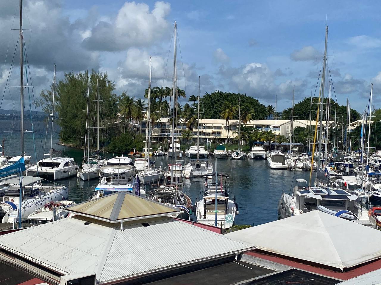 Apartamento entero, Apartamento F3 en Marina Pointe-du-Bout, Martinica in Pointe du Bout, Les Trois-Îlets