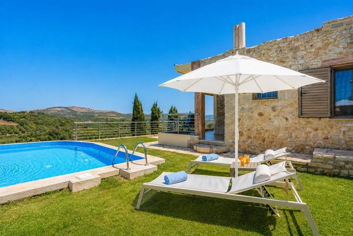 Ferienhaus für 4 Personen, mit Garten und Meerblick sowie Sauna