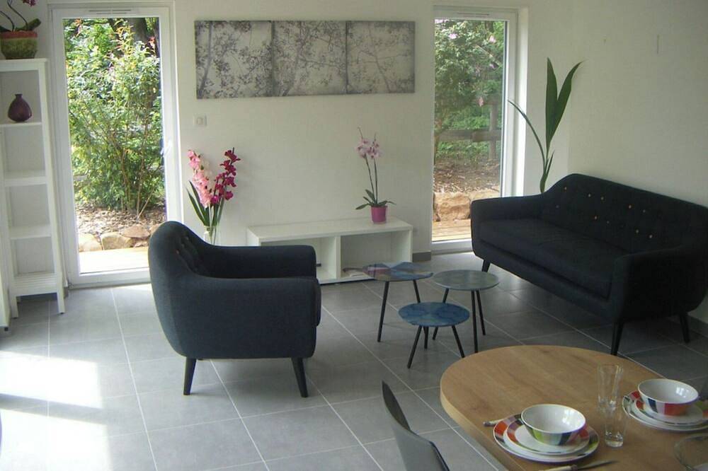 Appartement entier, Gîte *** à Ribeauvillé sur la route des vins - Gîte rose \"Vosges\" pour 2 pers in Ribeauvillé, Parc naturel régional des Ballons des Vosges