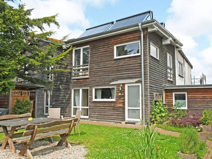 Ferienwohnung für 12 Personen, mit Terrasse und Garten in Stralsund