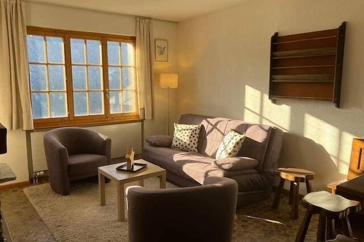 Ganze Wohnung, Wunderschöne Einzimmerwohnung für 2-3 Personen mit Blick nach Süden und atemberaubenden Panoramablic in Saint Luc, Anniviers