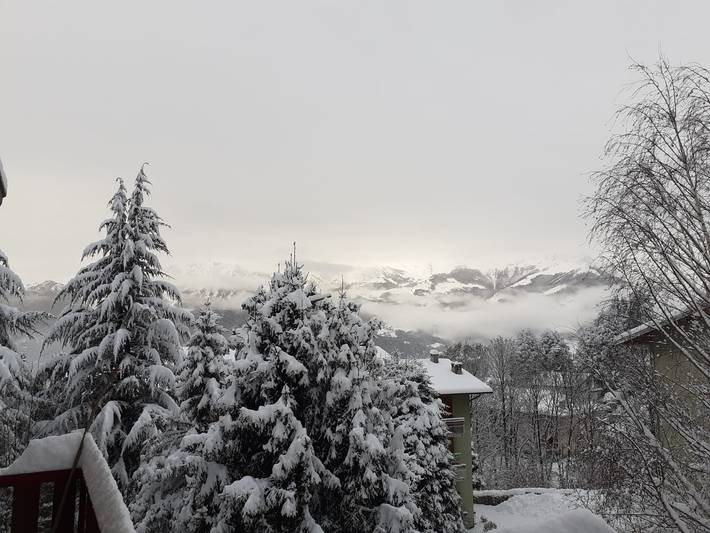 Ganze Ferienwohnung, 6guests-skiing-mountainviews-fireplace-freeparking in Moggio, Westliche Bergamo-Alpen
