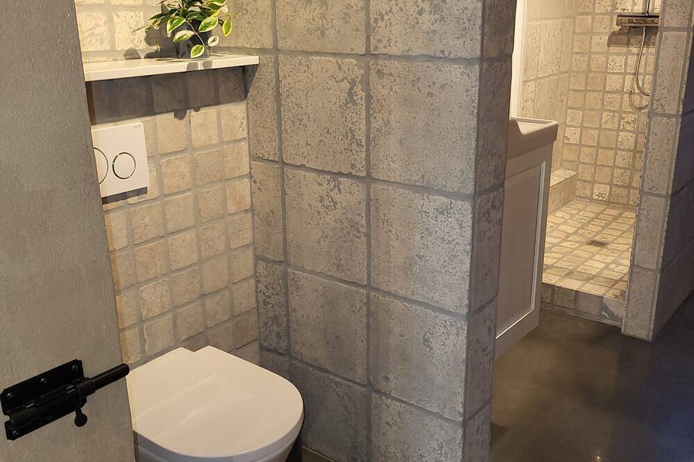 Geheel appartement, Charmant 4- persoons appartement met landelijke sfeer vlak bij bos en heide in Nationaal Park Dwingelderveld