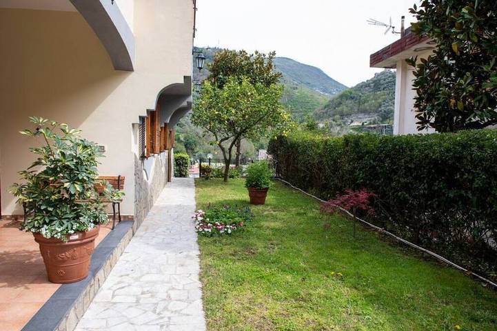 Villa pour 12 personnes, avec balcon et jardin - 1