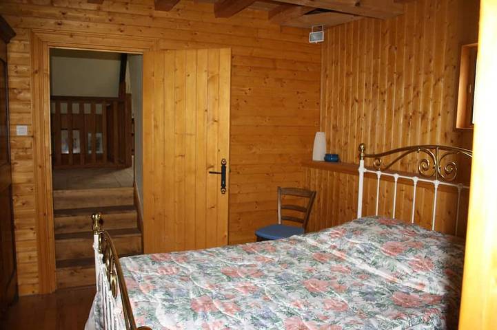 Location de vacances pour 12 personnes, avec jacuzzi et jardin, animaux acceptés à Le Change - 2