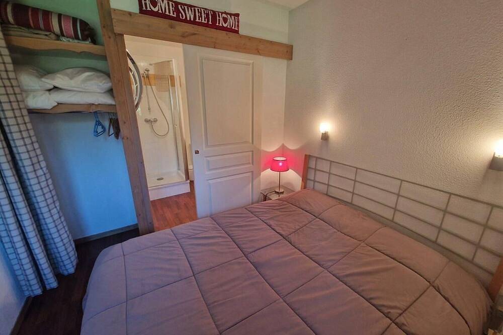 Apartamento entero, A 200m de las pistas de esquí, Planta baja, terraza, balcón, tv, local para esquís, 45m², Valfréjus in Valfréjus, Modane