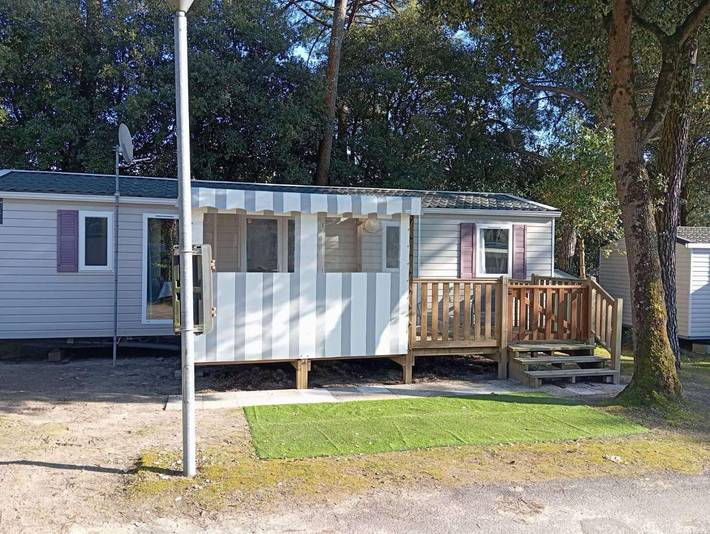 Mobil home pour 6 personnes, avec jacuzzi et terrasse ainsi que piscine et sauna à Saint-Jean-de-Monts - 4